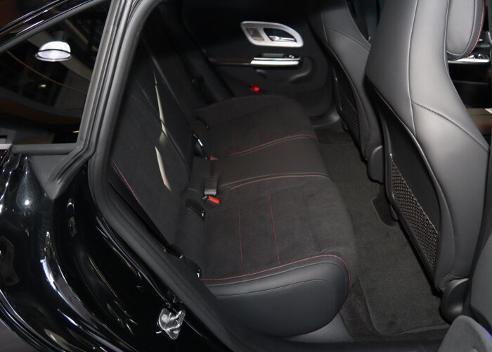Mercedes-Benz CLA-Klasse 200 Business Solution AMG 58 kWh