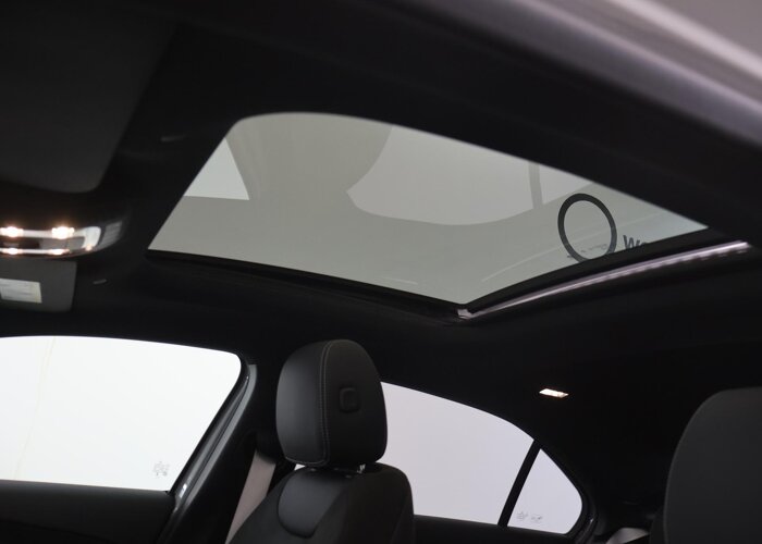 Mercedes-Benz A-Klasse 180 Limousine Business Solution AMG