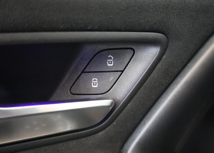 Mercedes-Benz A-Klasse 180 Limousine Business Solution AMG