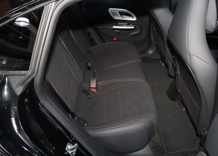 Mercedes-Benz CLA-Klasse 200 Business Solution AMG 58 kWh