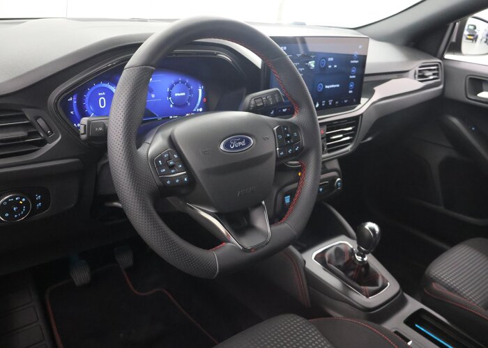 Ford FOCUS Wagon 1.0 EcoBoost Hybrid ST Line X