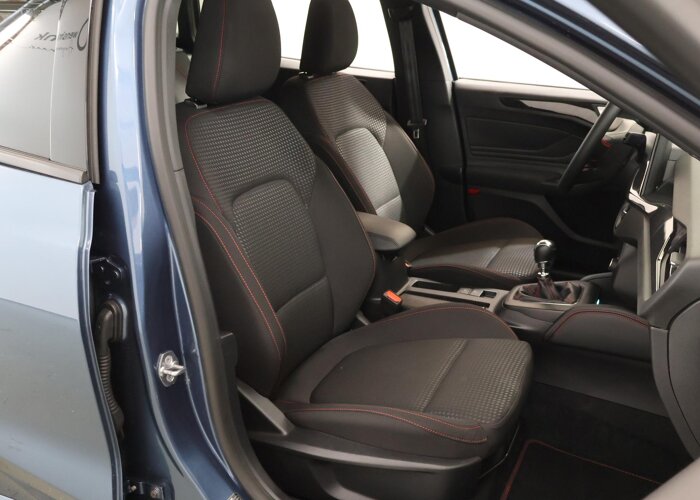 Ford FOCUS Wagon 1.0 EcoBoost Hybrid ST Line X
