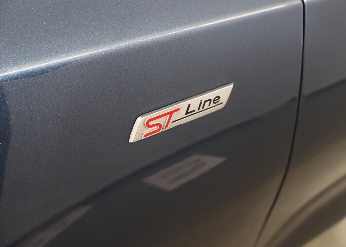 Ford FOCUS Wagon 1.0 EcoBoost Hybrid ST Line X