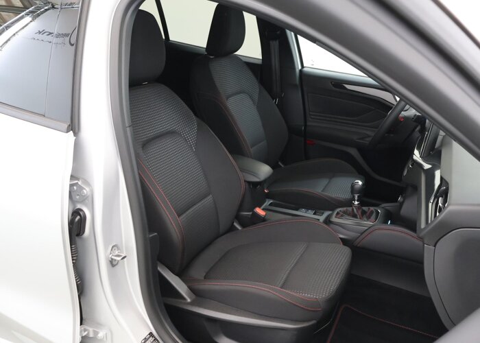 Ford FOCUS Wagon 1.0 EcoBoost Hybrid ST Line X