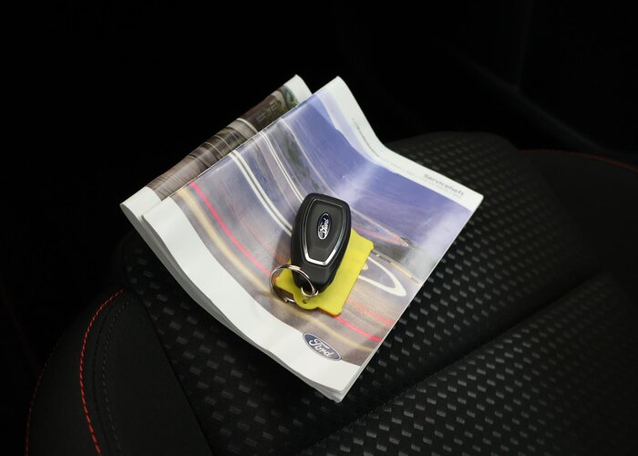 Ford FOCUS Wagon 1.0 EcoBoost Hybrid ST Line X