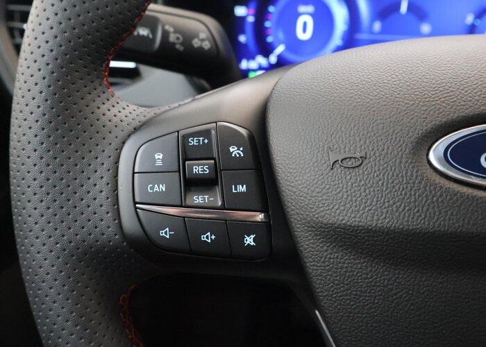 Ford FOCUS Wagon 1.0 EcoBoost Hybrid ST Line X