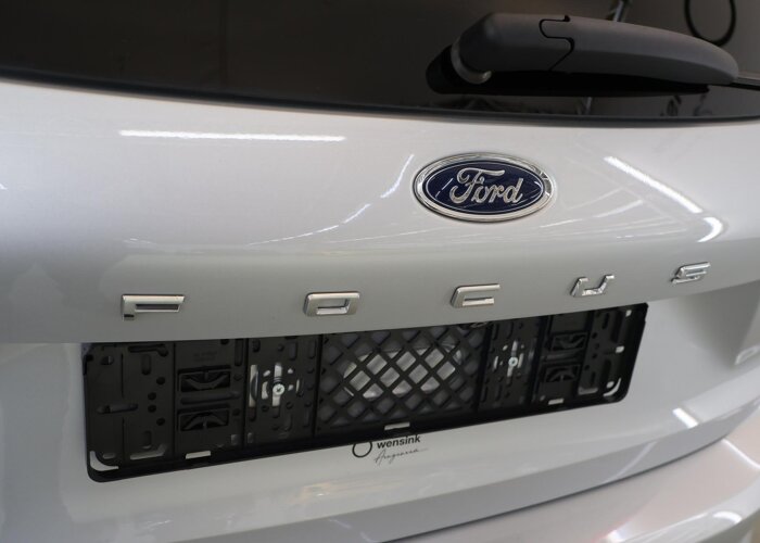 Ford FOCUS Wagon 1.0 EcoBoost Hybrid ST Line X