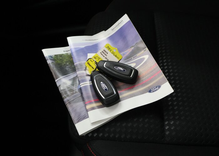 Ford FOCUS Wagon 1.0 EcoBoost Hybrid ST Line X