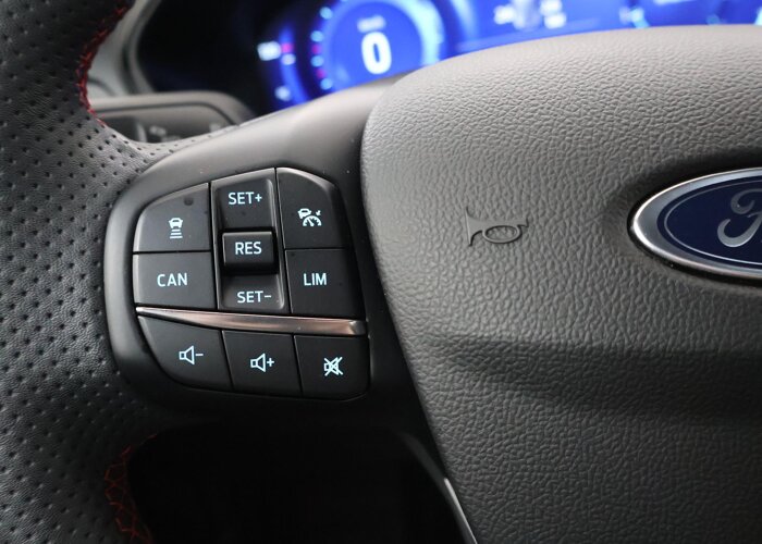 Ford FOCUS Wagon 1.0 EcoBoost Hybrid ST Line X