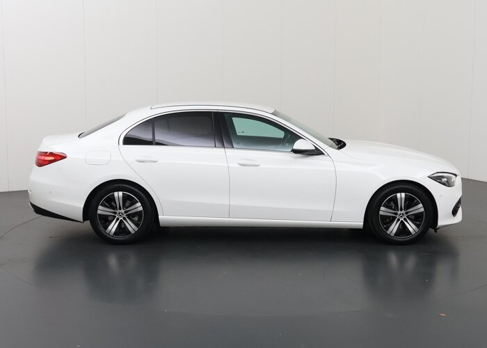 Mercedes-Benz C-Klasse 200 Launch Edition Luxury Line