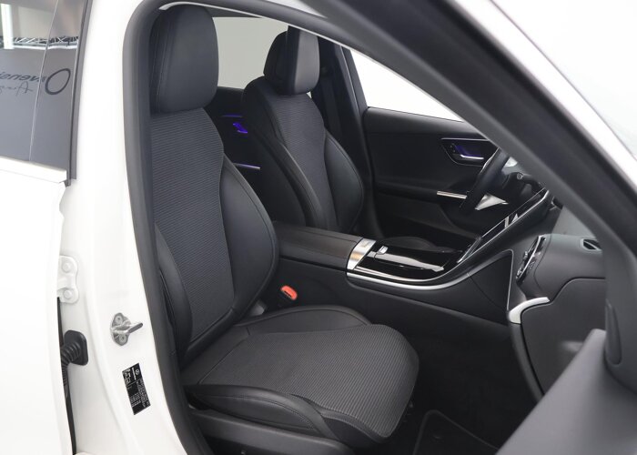 Mercedes-Benz C-Klasse 200 Launch Edition Luxury Line
