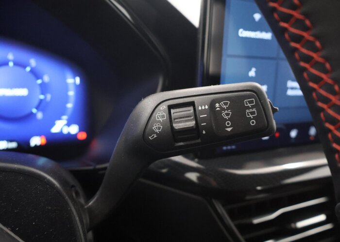 Ford FOCUS Wagon 1.0 EcoBoost Hybrid ST Line X
