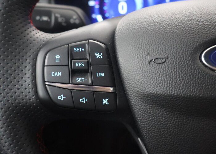 Ford FOCUS Wagon 1.0 EcoBoost Hybrid ST Line X