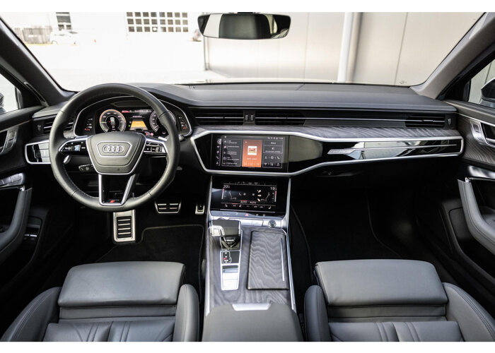 Audi A6 Avant 55 TFSI e quattro S edition Competition