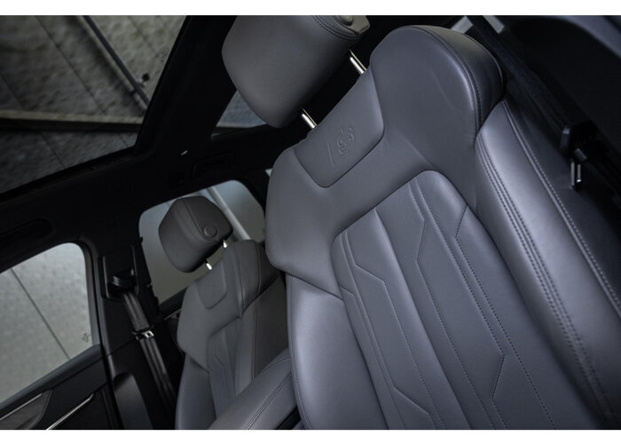 Audi A6 Avant 55 TFSI e quattro S edition Competition