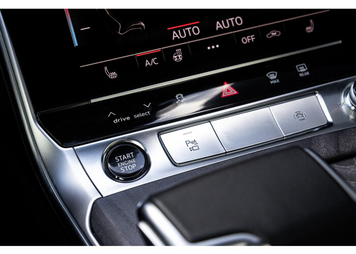 Audi A6 Avant 55 TFSI e quattro S edition Competition