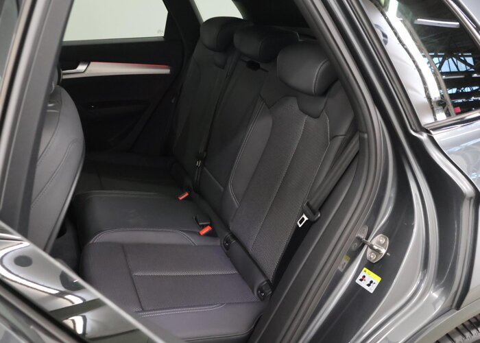 Audi Q5 40 TFSI S edition