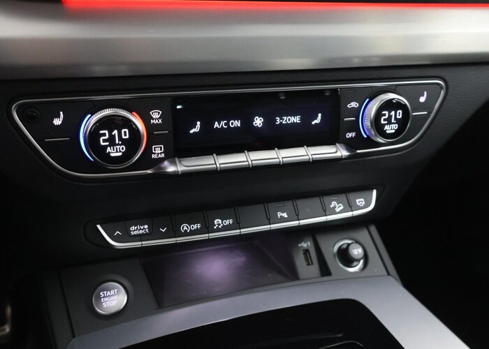 Audi Q5 40 TFSI S edition