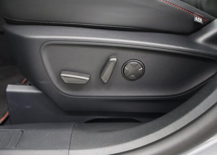 Ford Kuga 2.5 PHEV ST-Line X