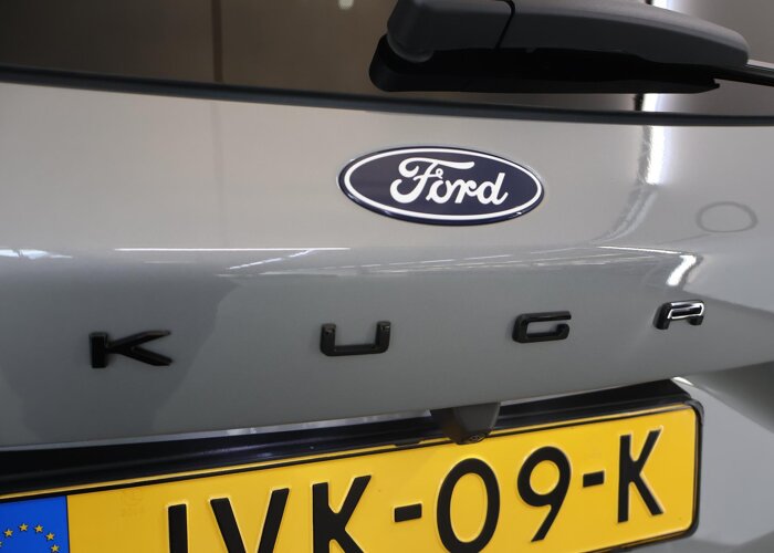 Ford Kuga 2.5 PHEV ST-Line X