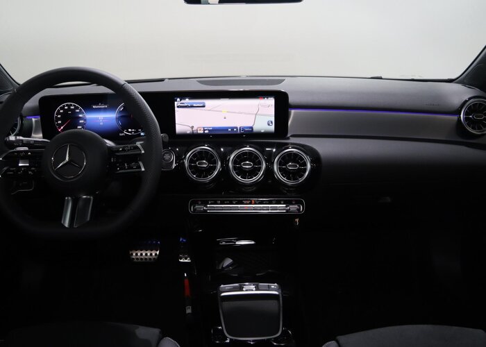 Mercedes-Benz A-Klasse 250e Business Solution AMG