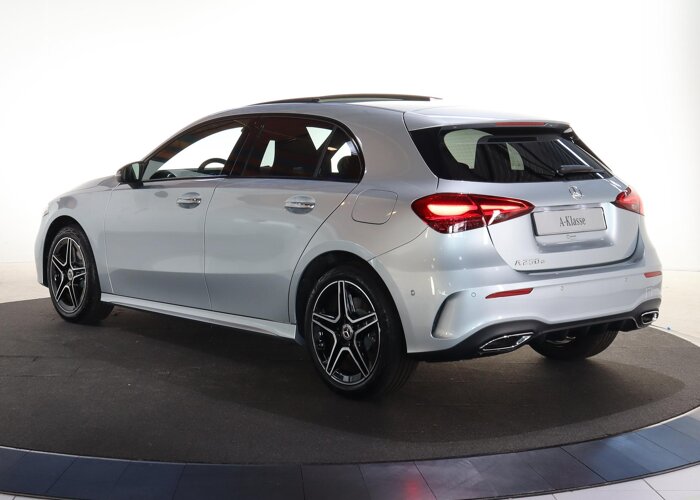 Mercedes-Benz A-Klasse 250e Star Edition AMG Line