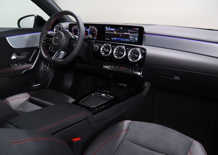 Mercedes-Benz A-Klasse 250e Star Edition AMG Line