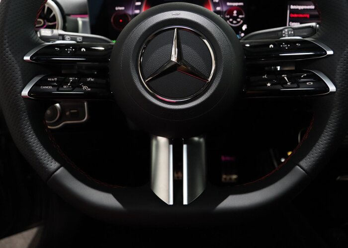 Mercedes-Benz A-Klasse 250e Star Edition AMG Line
