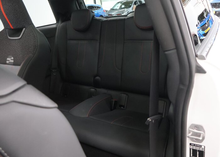 MINI 3-deurs 1.5 Cooper C John Cooper Works M