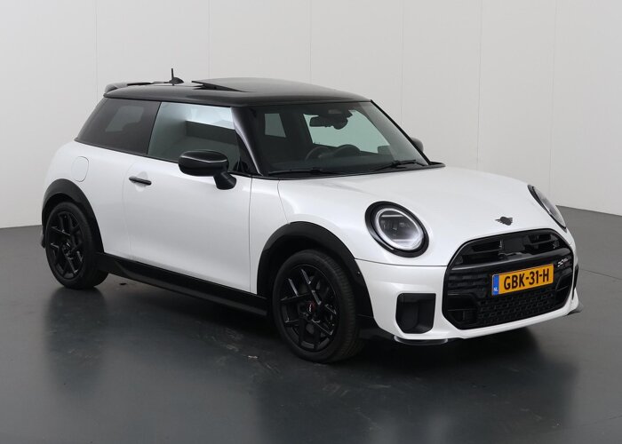 MINI 3-deurs 1.5 Cooper C John Cooper Works M