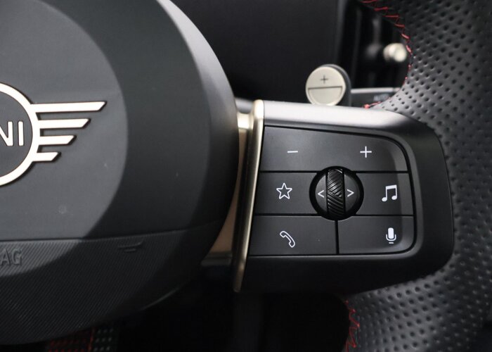 MINI 3-deurs 1.5 Cooper C John Cooper Works M