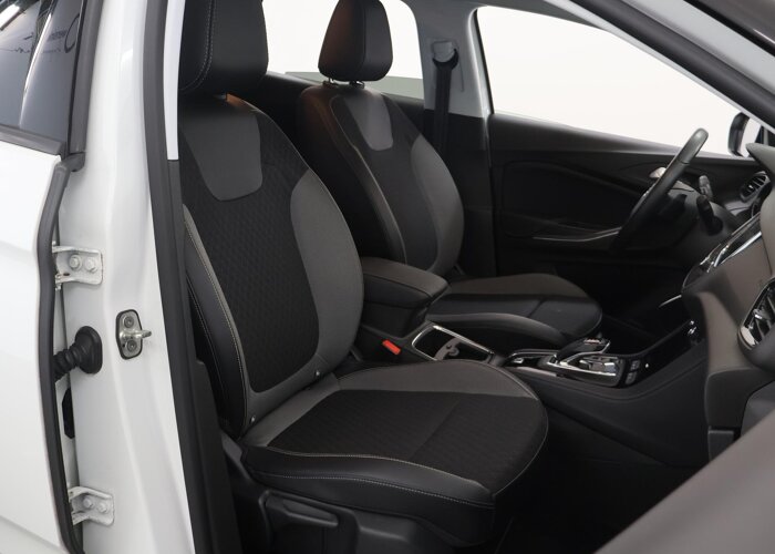 Opel Grandland X 1.6 Turbo Hybrid4 Innovation