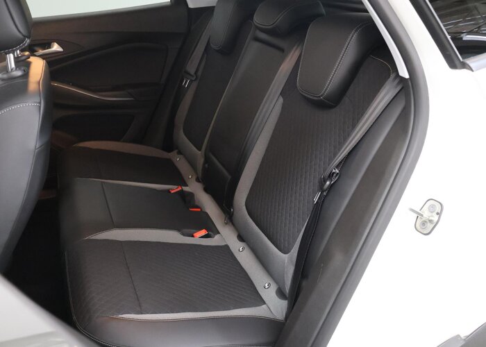 Opel Grandland X 1.6 Turbo Hybrid4 Innovation