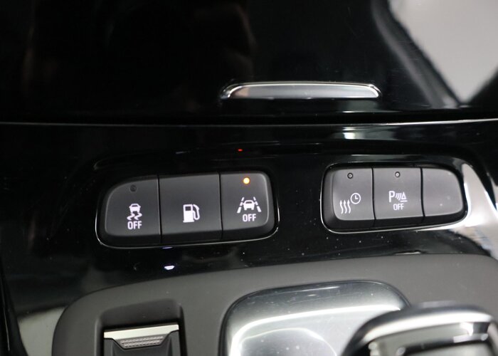 Opel Grandland X 1.6 Turbo Hybrid4 Innovation