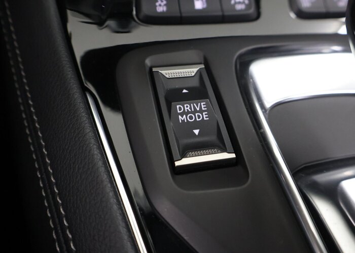 Opel Grandland X 1.6 Turbo Hybrid4 Innovation