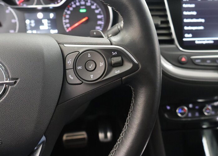 Opel Grandland X 1.6 Turbo Hybrid4 Innovation