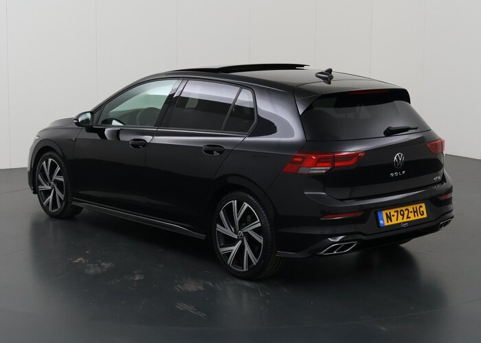 Volkswagen Golf 1.5 eTSI R-Line Business