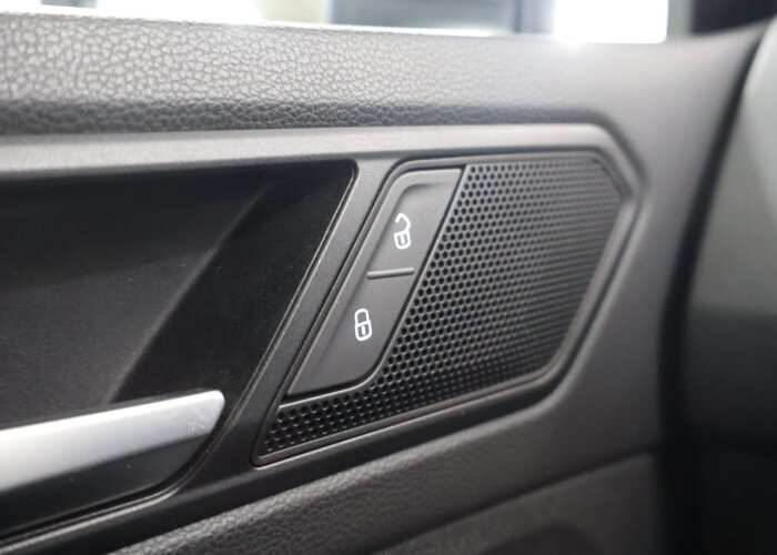 Volkswagen Tiguan 1.5 TSI ACT Comfortline Business