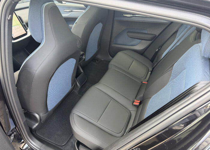Volvo EX30 Twin Motor Performance Ultra 69 kWh