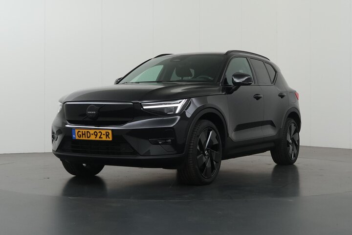 Volvo EX40