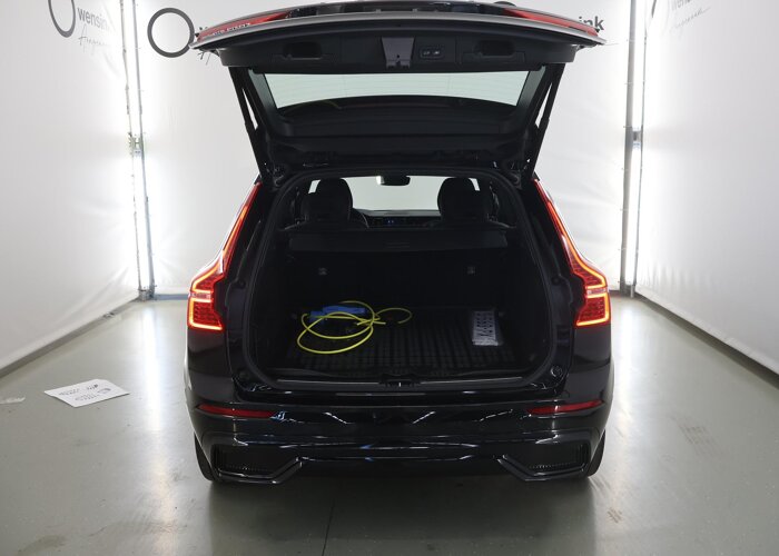 Volvo XC60 2.0 T6 Plug-in hybrid AWD Plus Dark