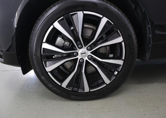 Volvo XC60 2.0 T6 Plug-in hybrid AWD Plus Dark