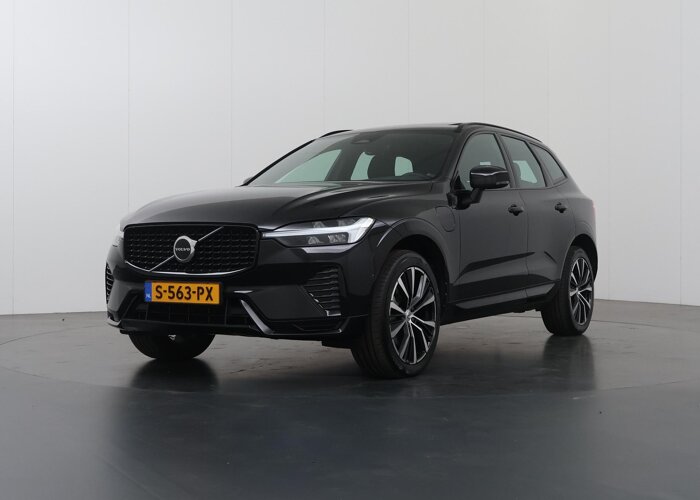 Volvo XC60 2.0 T6 Plug-in hybrid AWD Plus Dark