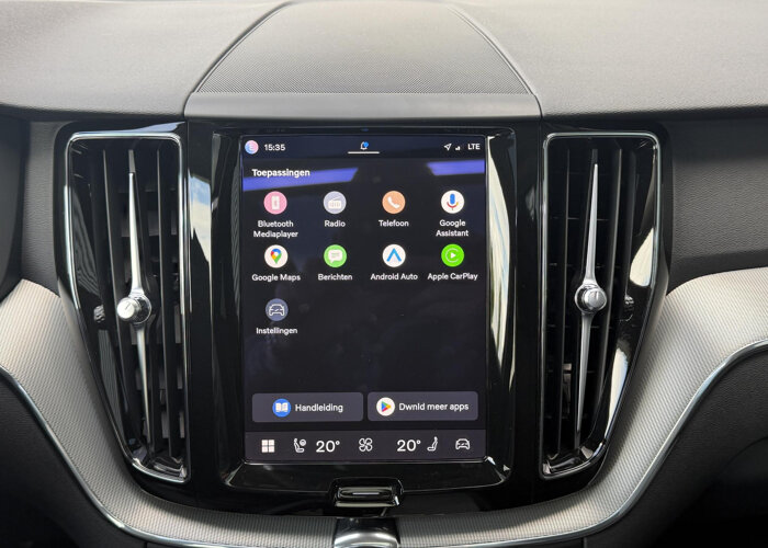Volvo XC60 2.0 T6 Plug-in hybrid AWD Plus Dark