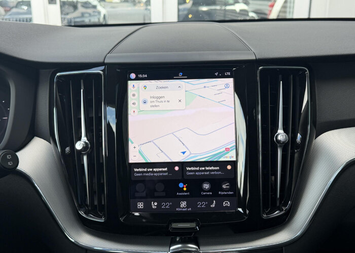 Volvo XC60 2.0 T6 Plug-in hybrid AWD Plus Dark