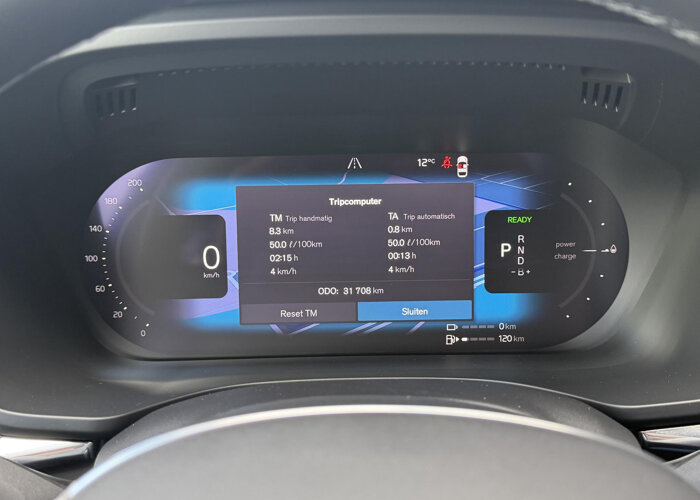 Volvo XC60 2.0 T6 Plug-in hybrid AWD Plus Dark