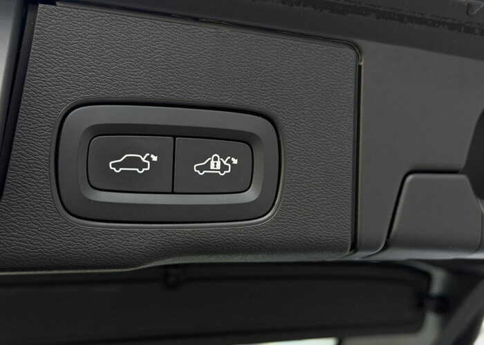 Volvo XC60 2.0 T8 Plug-in hybrid AWD Inscription Expression