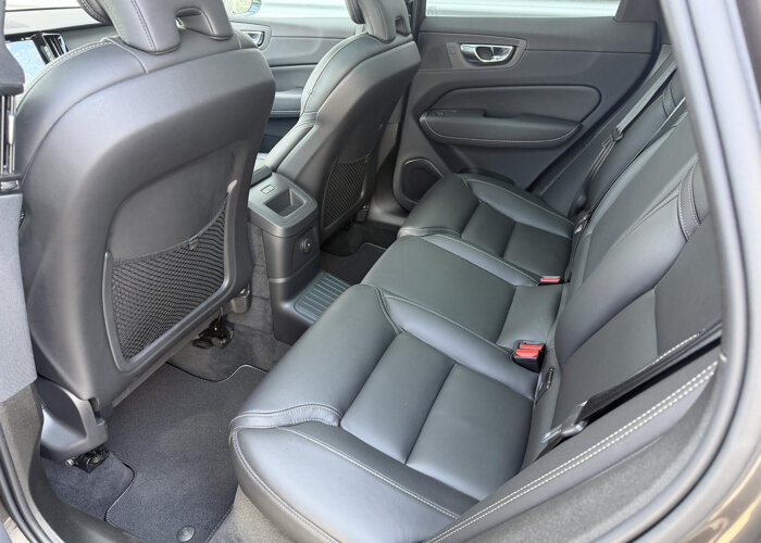 Volvo XC60 2.0 T8 Plug-in hybrid AWD R-Design