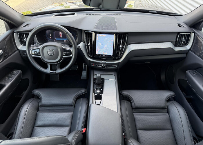 Volvo XC60 2.0 T8 Plug-in hybrid AWD R-Design