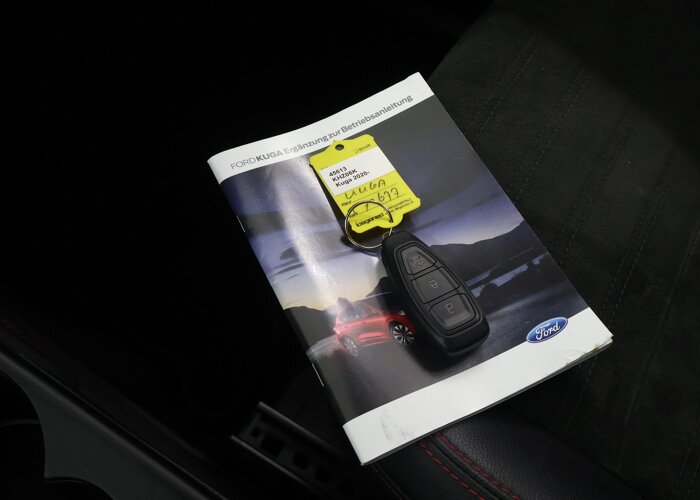 Ford Kuga 2.5 PHEV ST-Line X Black Pack